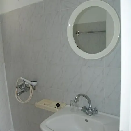 Irene Кефалос